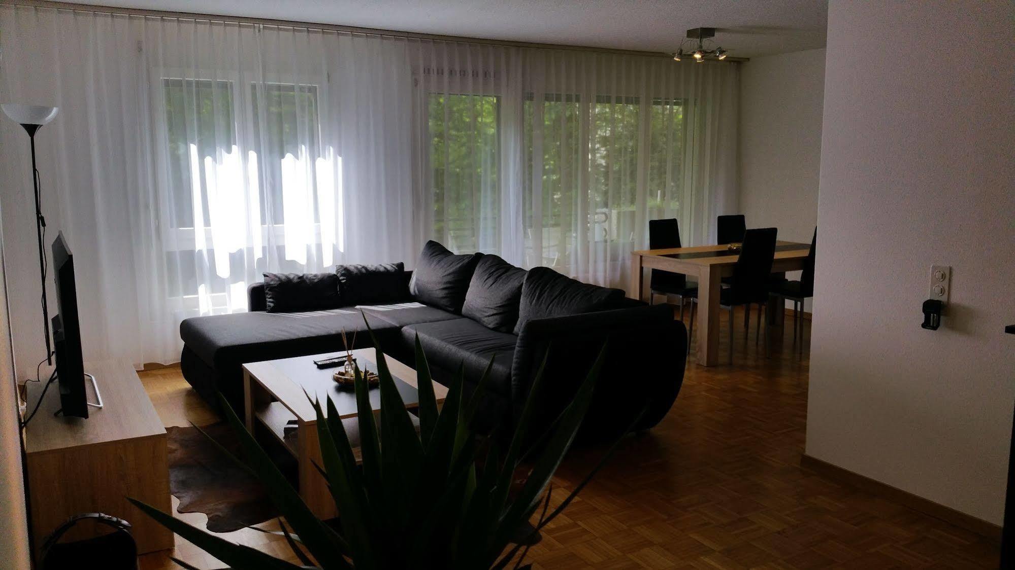 Max Aviation Villa & Apartments Berne Extérieur photo